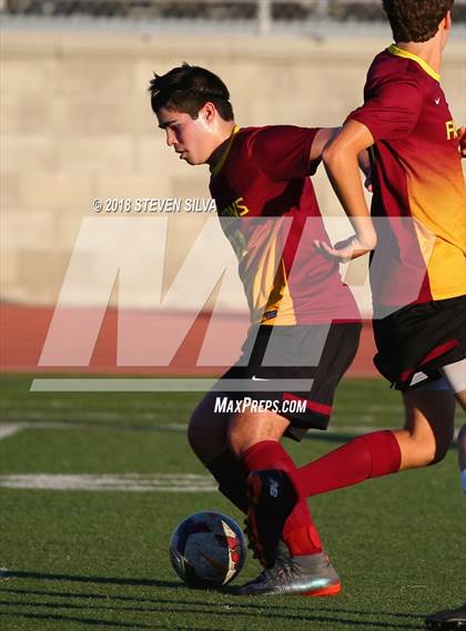 Thumbnail 1 in El Toro vs. Torrey Pines (23rd Annual SoCal Soccer Classic) photogallery.