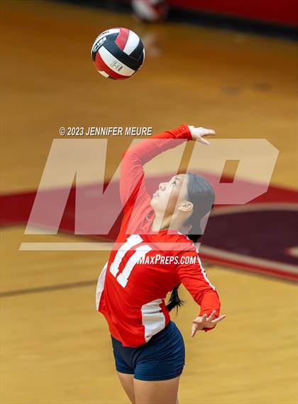 Thumbnail 2 in American @ James Logan photogallery.