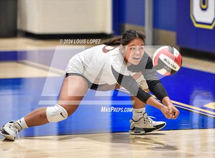 Thumbnail 1 in West Covina @ Charter Oak photogallery.