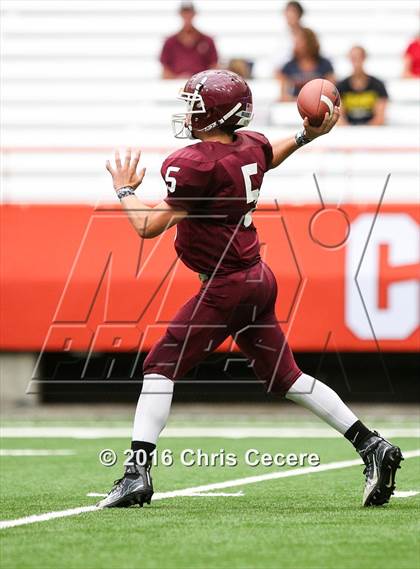 Thumbnail 2 in Clinton @ Pulaski (Kickoff Classic) photogallery.