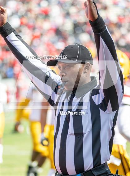 Thumbnail 1 in Seventy-First vs. West Charlotte (NCHSAA 3A Final) photogallery.