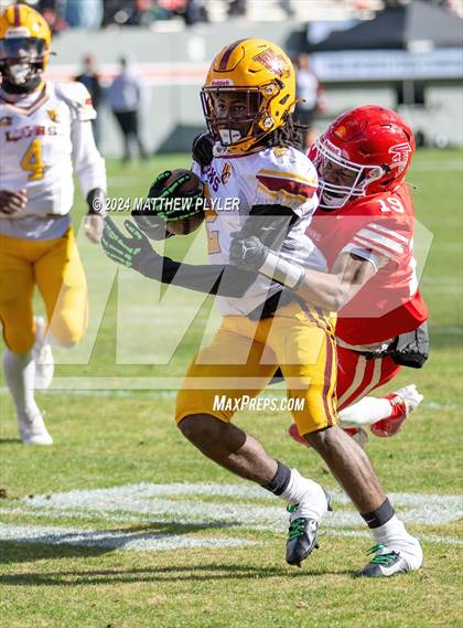 Thumbnail 3 in Seventy-First vs. West Charlotte (NCHSAA 3A Final) photogallery.