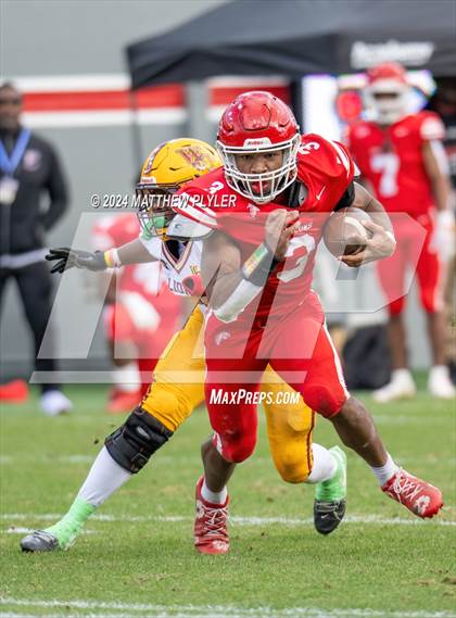 Thumbnail 1 in Seventy-First vs. West Charlotte (NCHSAA 3A Final) photogallery.