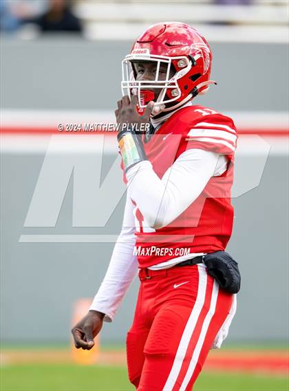 Thumbnail 3 in Seventy-First vs. West Charlotte (NCHSAA 3A Final) photogallery.
