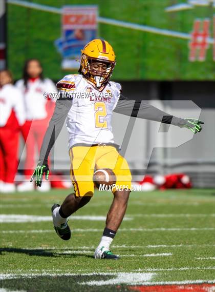 Thumbnail 3 in Seventy-First vs. West Charlotte (NCHSAA 3A Final) photogallery.