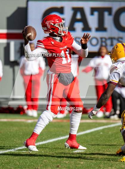 Thumbnail 3 in Seventy-First vs. West Charlotte (NCHSAA 3A Final) photogallery.