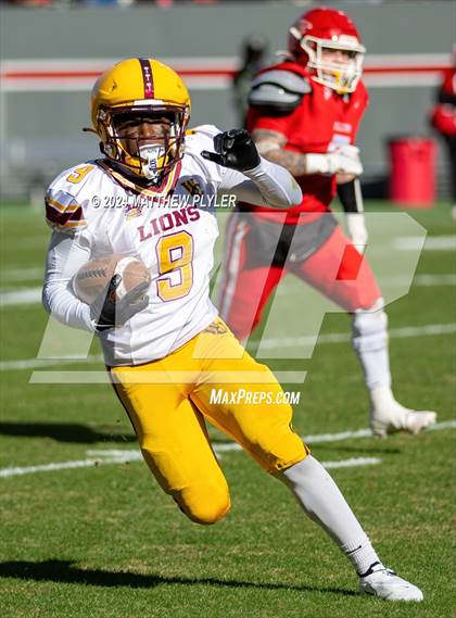 Thumbnail 2 in Seventy-First vs. West Charlotte (NCHSAA 3A Final) photogallery.