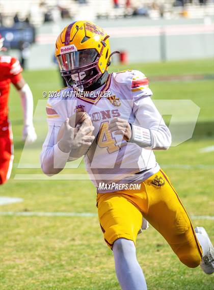 Thumbnail 2 in Seventy-First vs. West Charlotte (NCHSAA 3A Final) photogallery.
