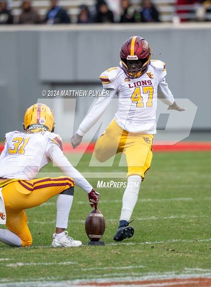 Thumbnail 3 in Seventy-First vs. West Charlotte (NCHSAA 3A Final) photogallery.