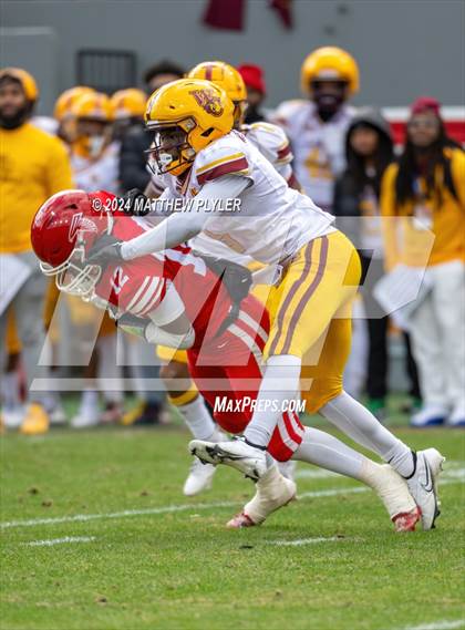 Thumbnail 1 in Seventy-First vs. West Charlotte (NCHSAA 3A Final) photogallery.