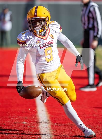 Thumbnail 1 in Seventy-First vs. West Charlotte (NCHSAA 3A Final) photogallery.