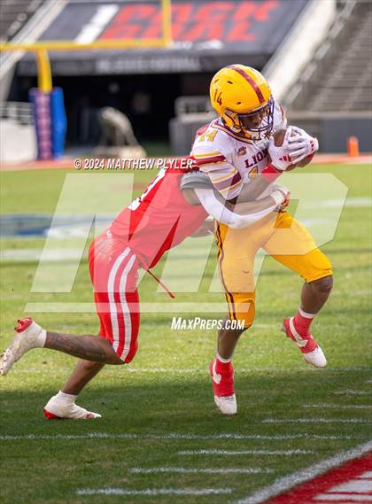 Thumbnail 3 in Seventy-First vs. West Charlotte (NCHSAA 3A Final) photogallery.