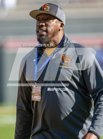 Thumbnail 3 in Seventy-First vs. West Charlotte (NCHSAA 3A Final) photogallery.