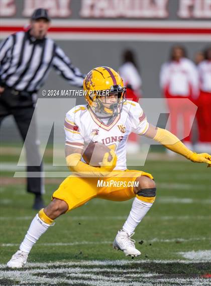 Thumbnail 1 in Seventy-First vs. West Charlotte (NCHSAA 3A Final) photogallery.