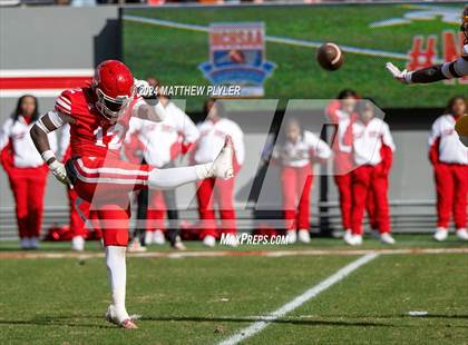 Thumbnail 2 in Seventy-First vs. West Charlotte (NCHSAA 3A Final) photogallery.
