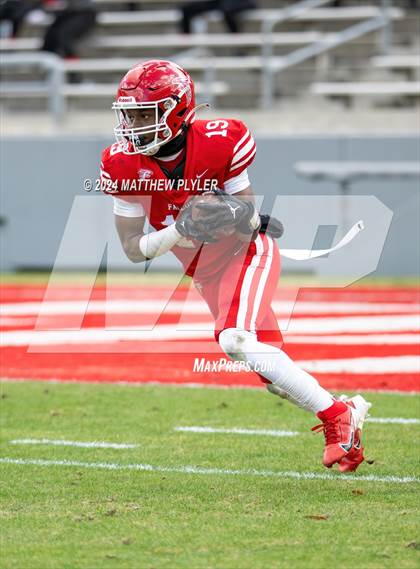 Thumbnail 3 in Seventy-First vs. West Charlotte (NCHSAA 3A Final) photogallery.