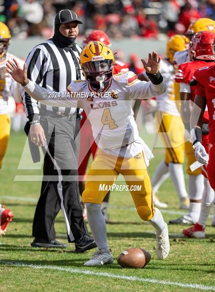 Thumbnail 1 in Seventy-First vs. West Charlotte (NCHSAA 3A Final) photogallery.