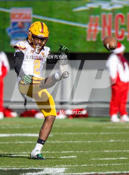 Thumbnail 2 in Seventy-First vs. West Charlotte (NCHSAA 3A Final) photogallery.