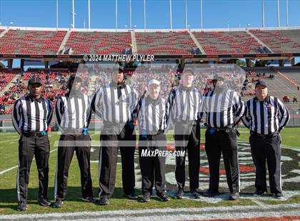 Thumbnail 3 in Seventy-First vs. West Charlotte (NCHSAA 3A Final) photogallery.