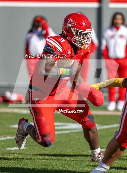 Thumbnail 3 in Seventy-First vs. West Charlotte (NCHSAA 3A Final) photogallery.