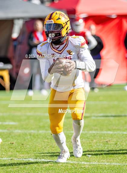 Thumbnail 1 in Seventy-First vs. West Charlotte (NCHSAA 3A Final) photogallery.