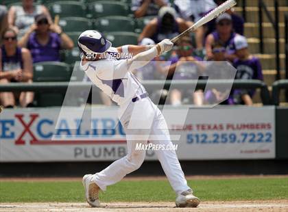 Thumbnail 2 in Port Neches-Groves vs. Grapevine (UIL 5A Final) photogallery.