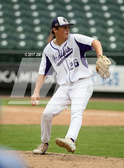 Thumbnail 3 in Port Neches-Groves vs. Grapevine (UIL 5A Final) photogallery.