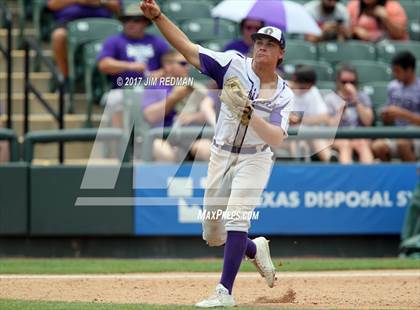 Thumbnail 2 in Port Neches-Groves vs. Grapevine (UIL 5A Final) photogallery.