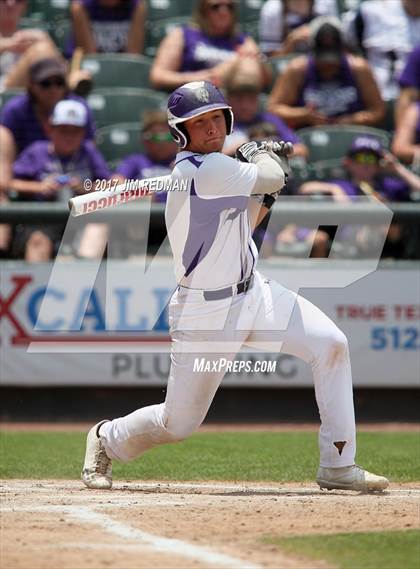 Thumbnail 2 in Port Neches-Groves vs. Grapevine (UIL 5A Final) photogallery.