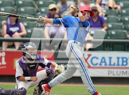 Thumbnail 1 in Port Neches-Groves vs. Grapevine (UIL 5A Final) photogallery.