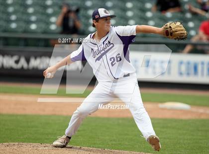 Thumbnail 3 in Port Neches-Groves vs. Grapevine (UIL 5A Final) photogallery.