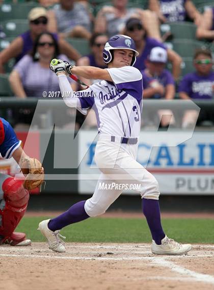 Thumbnail 2 in Port Neches-Groves vs. Grapevine (UIL 5A Final) photogallery.