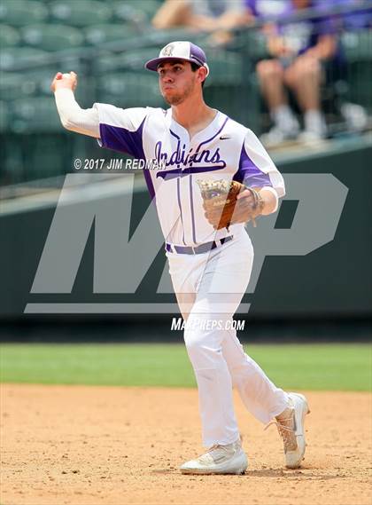 Thumbnail 3 in Port Neches-Groves vs. Grapevine (UIL 5A Final) photogallery.