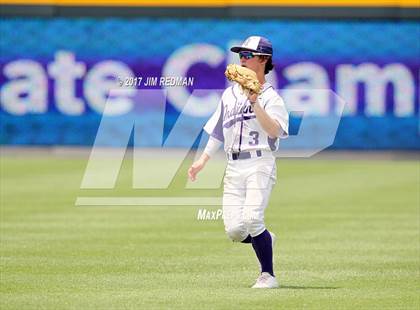 Thumbnail 3 in Port Neches-Groves vs. Grapevine (UIL 5A Final) photogallery.