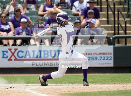 Thumbnail 3 in Port Neches-Groves vs. Grapevine (UIL 5A Final) photogallery.