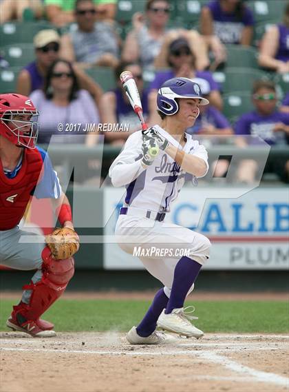 Thumbnail 1 in Port Neches-Groves vs. Grapevine (UIL 5A Final) photogallery.