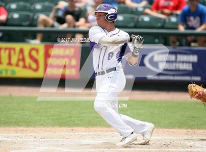 Thumbnail 2 in Port Neches-Groves vs. Grapevine (UIL 5A Final) photogallery.
