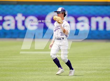 Thumbnail 1 in Port Neches-Groves vs. Grapevine (UIL 5A Final) photogallery.