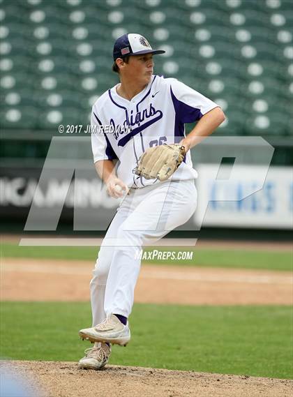 Thumbnail 2 in Port Neches-Groves vs. Grapevine (UIL 5A Final) photogallery.