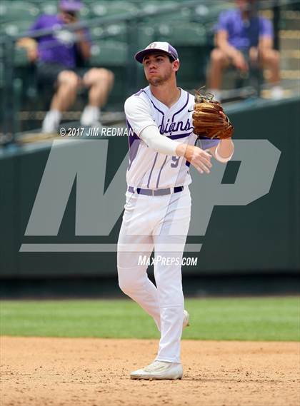 Thumbnail 3 in Port Neches-Groves vs. Grapevine (UIL 5A Final) photogallery.