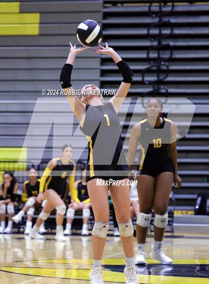 Thumbnail 2 in Crandall vs Summit International Prep (Crandall Tournament) photogallery.
