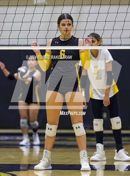 Thumbnail 3 in Crandall vs Summit International Prep (Crandall Tournament) photogallery.