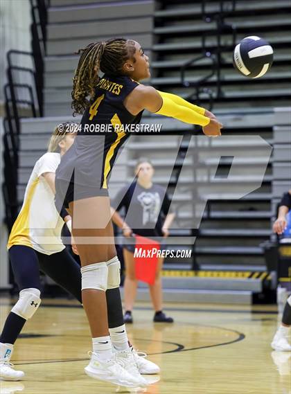Thumbnail 2 in Crandall vs Summit International Prep (Crandall Tournament) photogallery.
