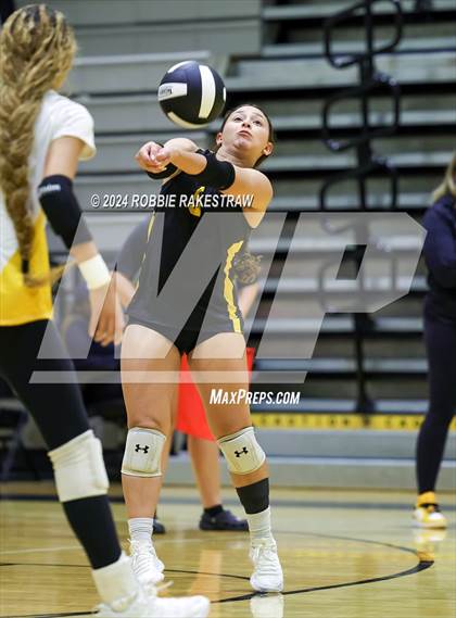 Thumbnail 3 in Crandall vs Summit International Prep (Crandall Tournament) photogallery.