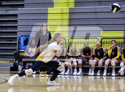 Thumbnail 3 in Crandall vs Summit International Prep (Crandall Tournament) photogallery.