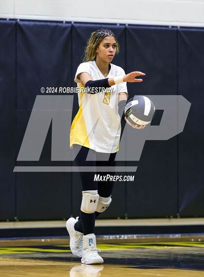 Thumbnail 1 in Crandall vs Summit International Prep (Crandall Tournament) photogallery.