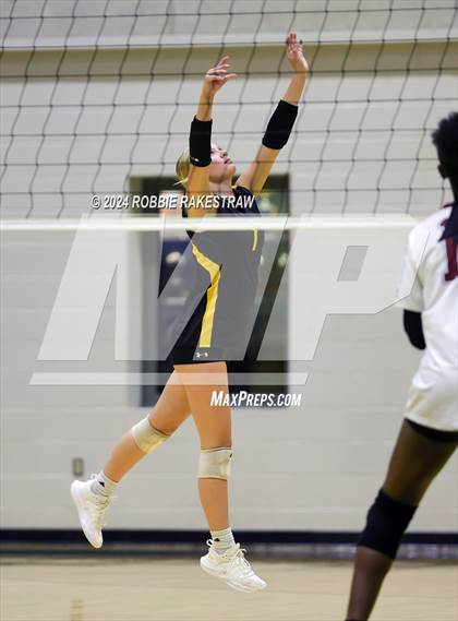 Thumbnail 1 in Crandall vs Summit International Prep (Crandall Tournament) photogallery.