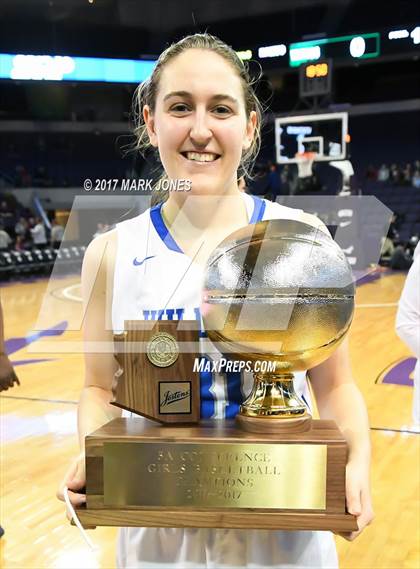 Thumbnail 1 in Sierra Linda vs. Mesquite (AIA 5A Final Awards Photos) photogallery.