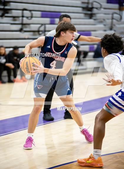 Thumbnail 2 in Apex Friendship @ Riverside-Durham (NCHSAA 4A Round 1) photogallery.