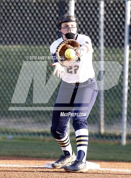 Thumbnail 3 in Boyd-Buchanan @ Chattanooga Christian photogallery.